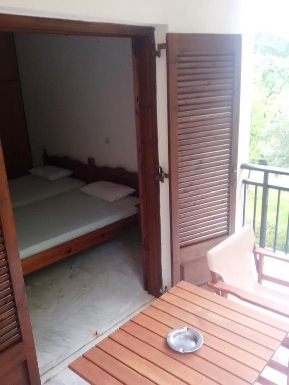 Paparizou Apartments Kokkino Nero Exterior foto